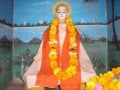 Shri chajtanya mahaprabhu kotoromu poklonyayutsya v imli tale.jpg